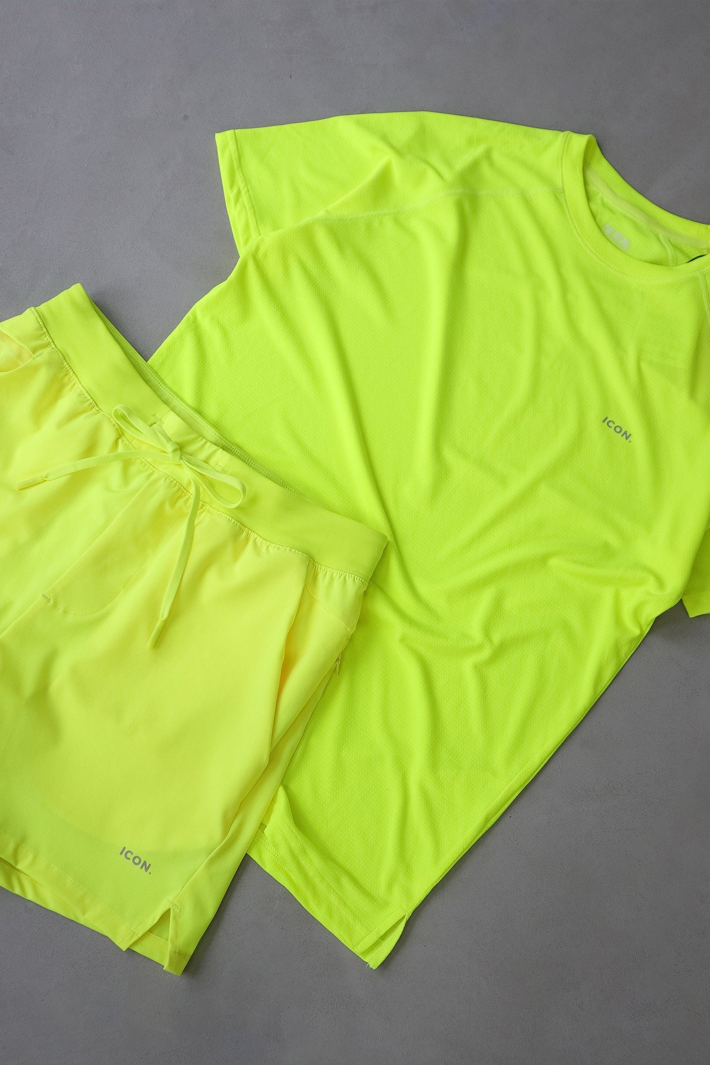 THE ICON ACTIVE T-SHIRT