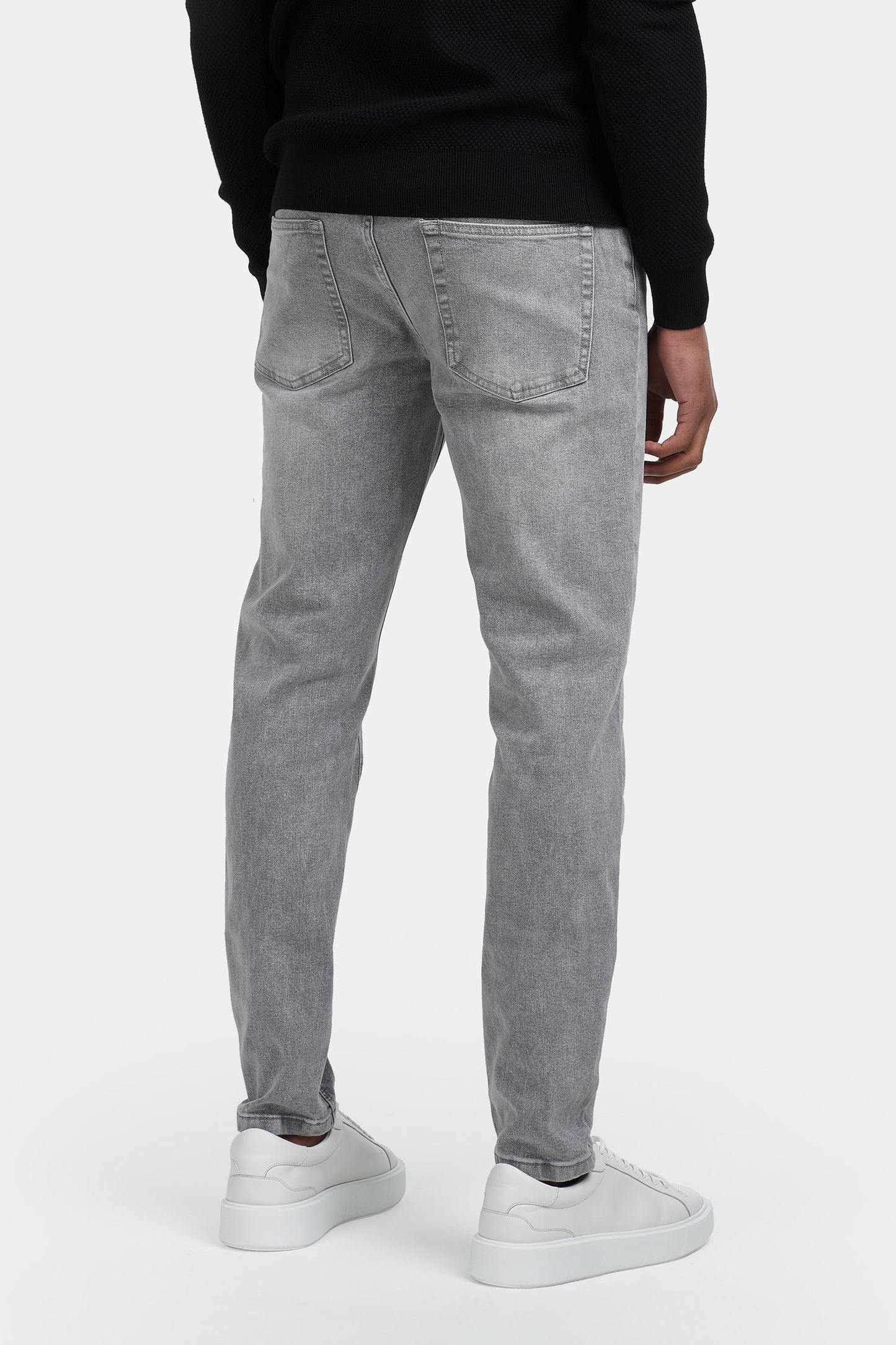 THE JAXON JEANS