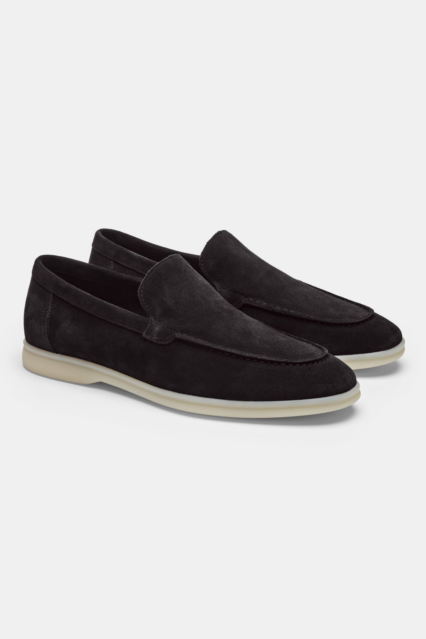 THE CLASSIC LOW LOAFER