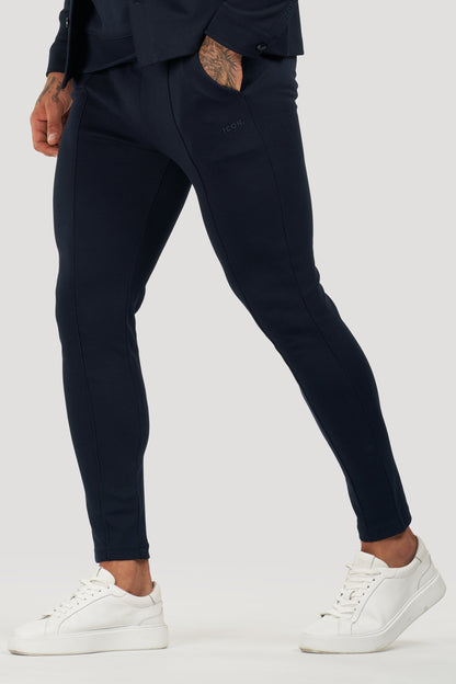THE ATHLETIC JOGGER