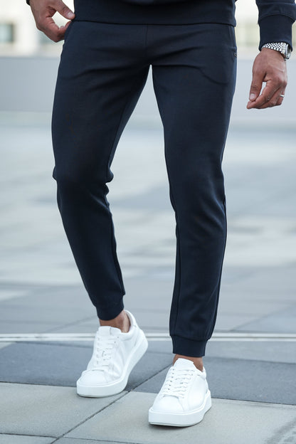 THE RELAXED JOGGER